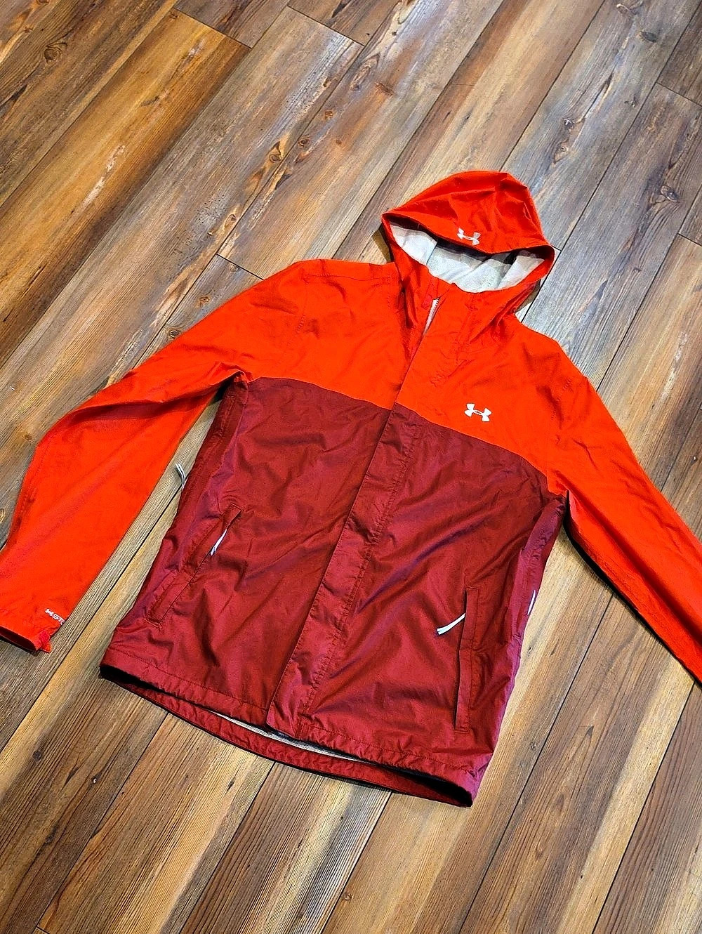 Under Armour Men's Color Block Windbreaker / Rain jacket